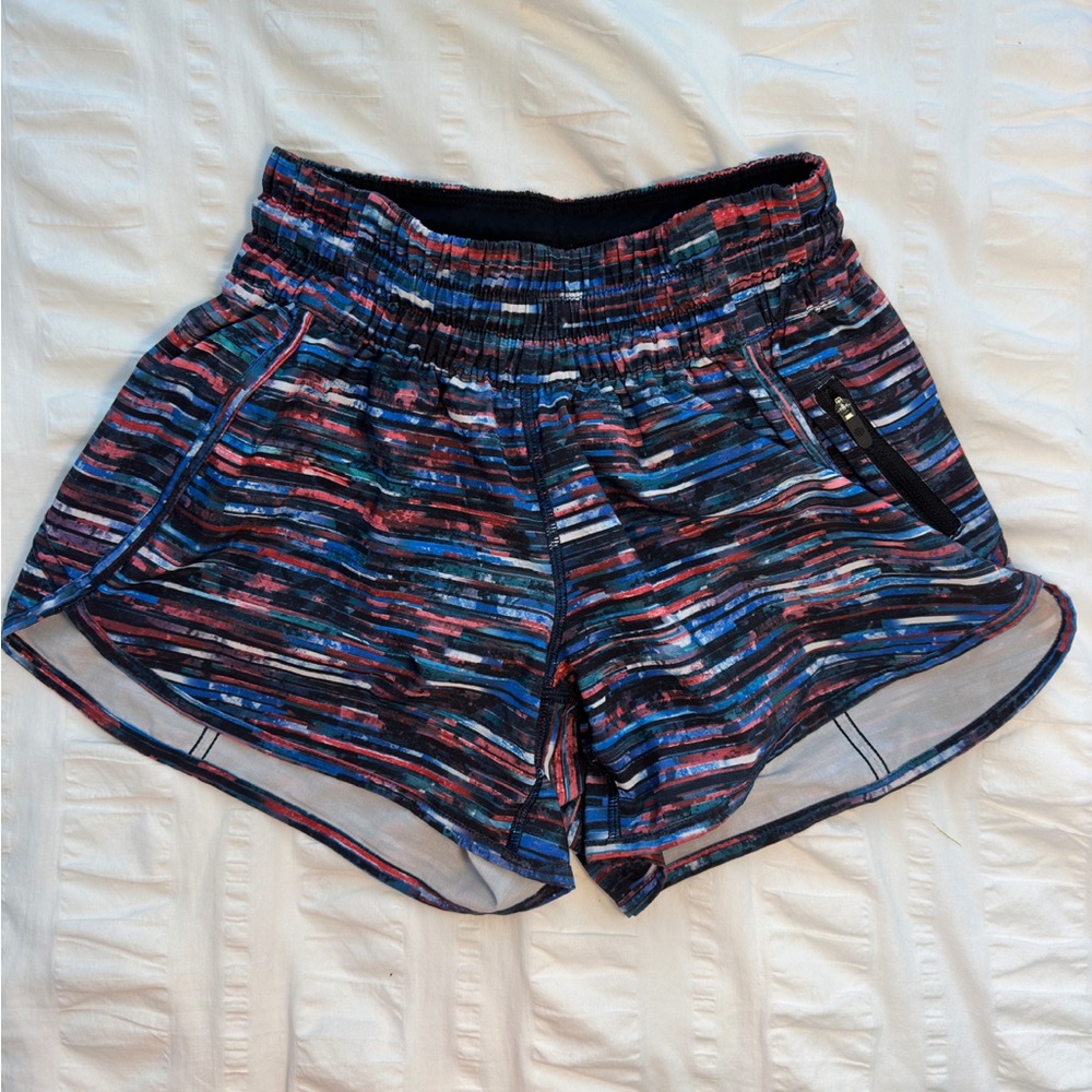 Lululemon Hotty Hot Short